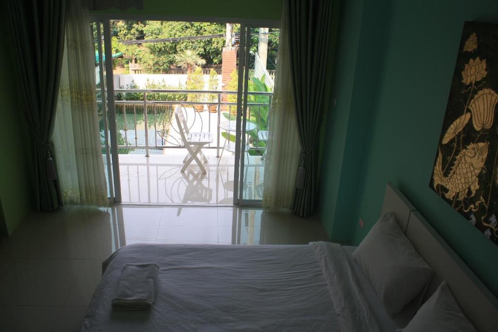 Bupa Montra Resort 2*