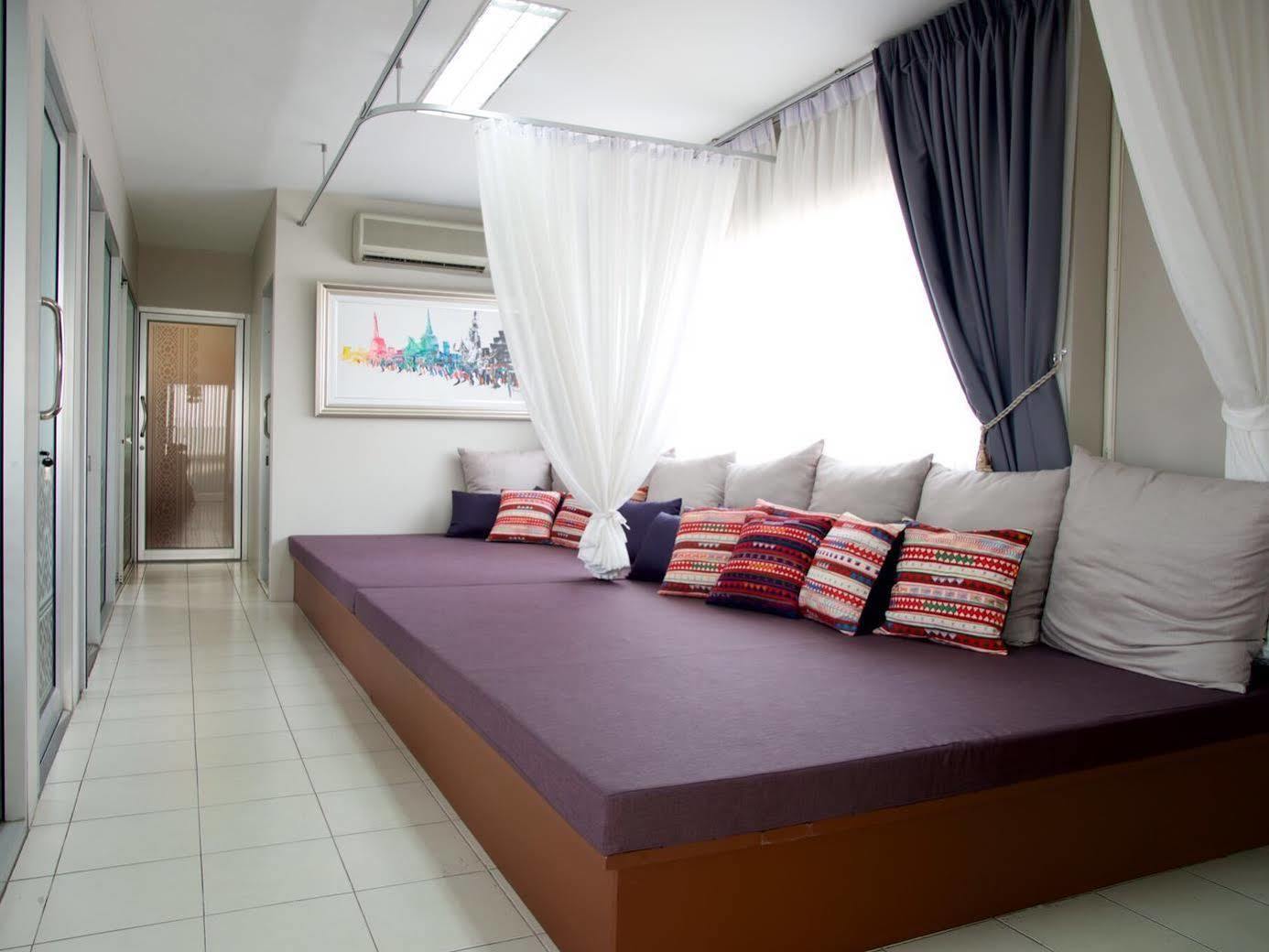 Hub53 Hip - 2* Chiang Mai