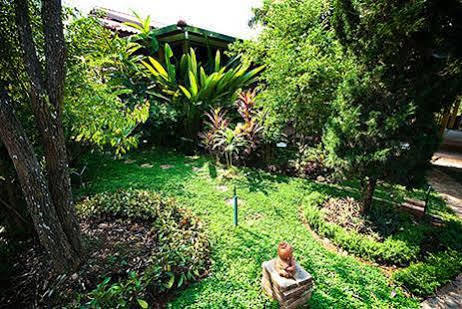 Monn Phu Phrai