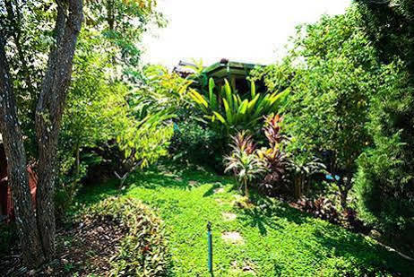 Monn Phu Phrai