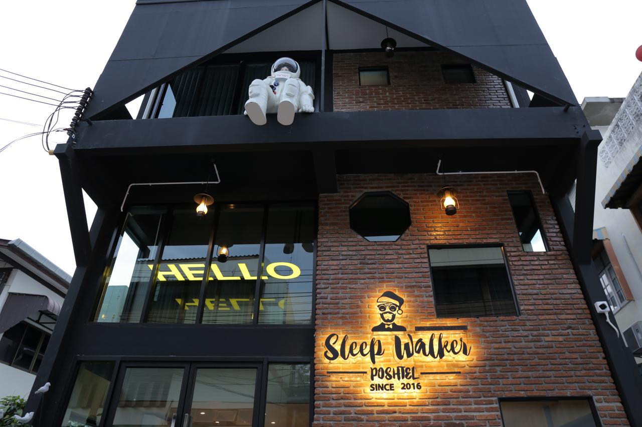Sleep Walker Poshtel Hostel *