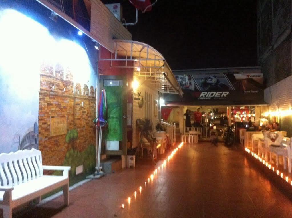 Khunnai House Guest house