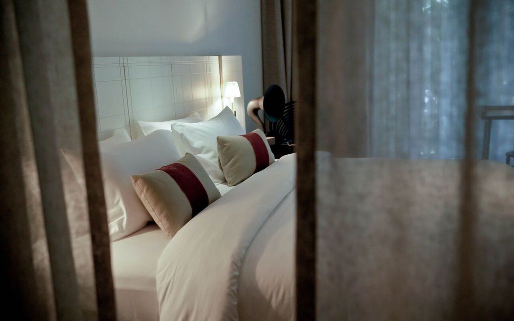 Ping Silhouette Hotel 4*