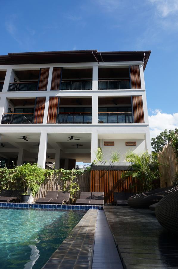Sugarcane Hotel 3*