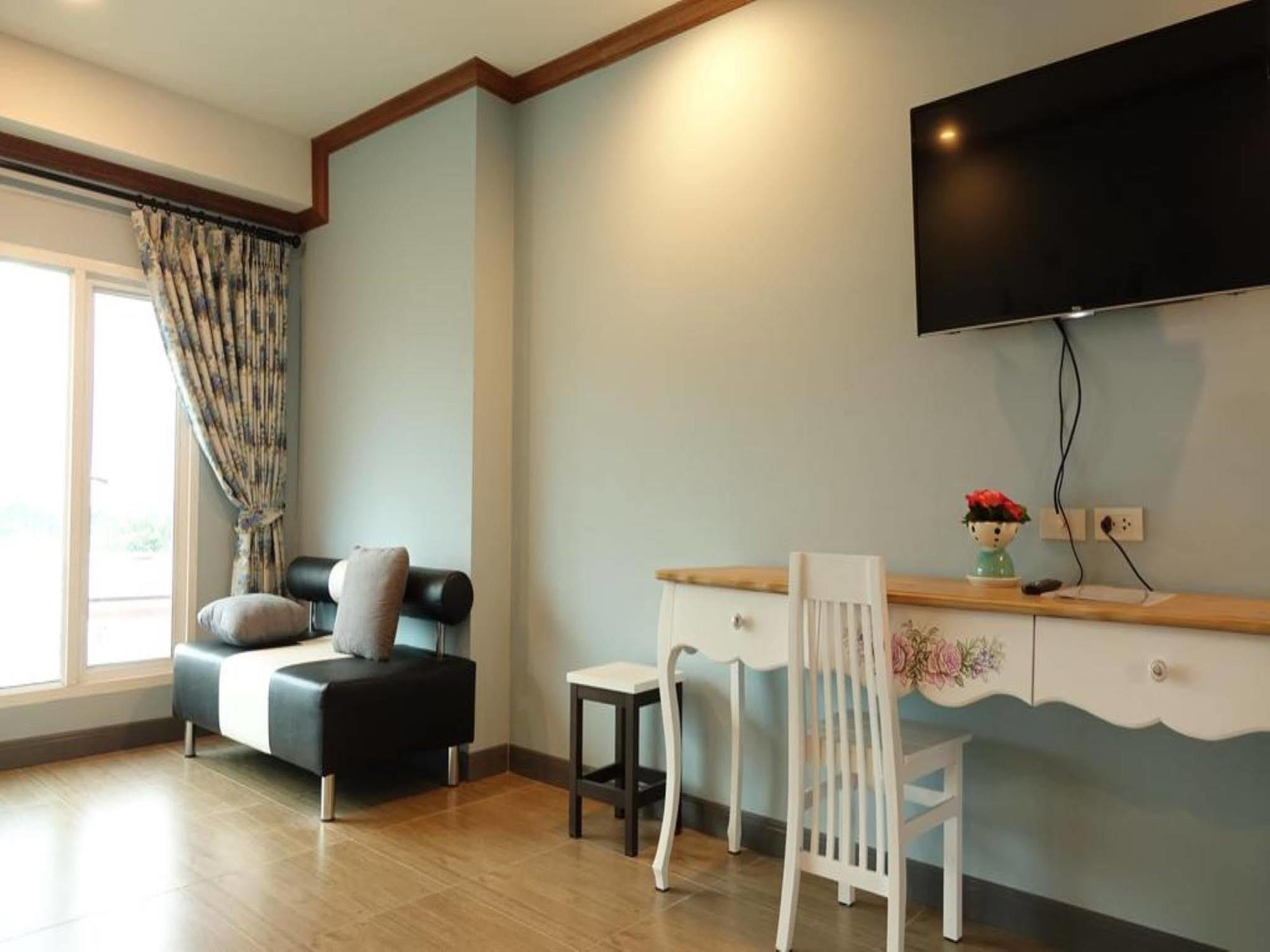 The Lilly Hotel Chiang Mai