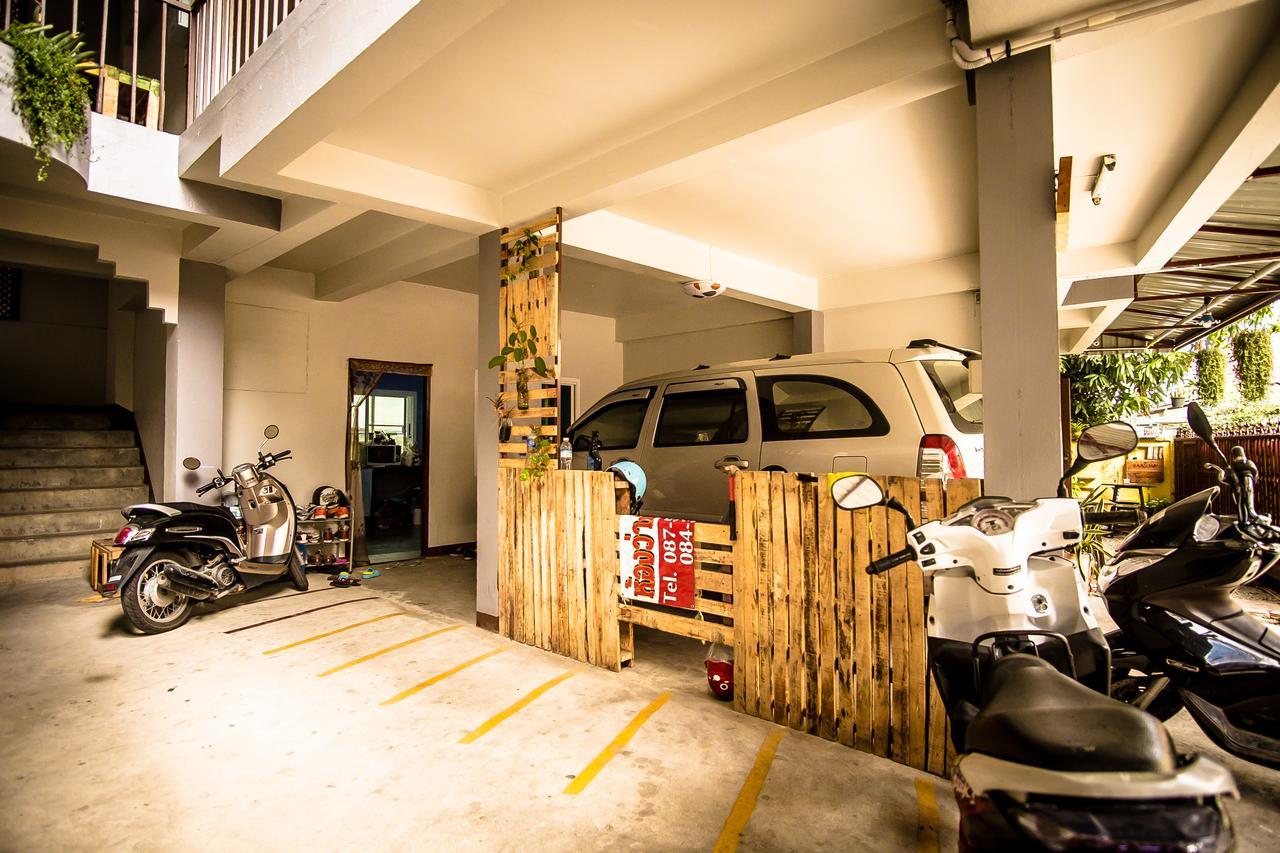 Guest house Baan Ha 2*