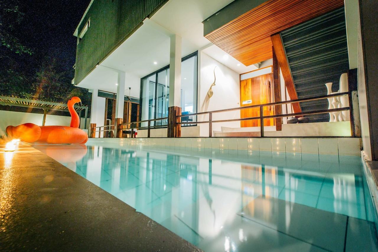 C'smile Pool Chiangmai 2 *