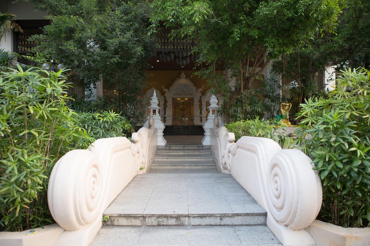 Chiangmai Plaza Hotel