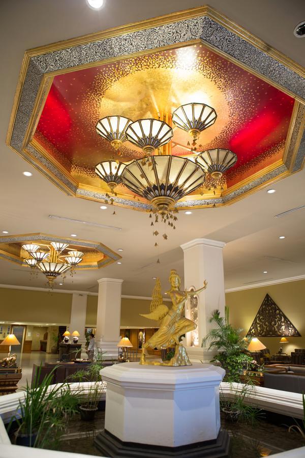 Chiangmai Plaza Hotel Chiang Mai