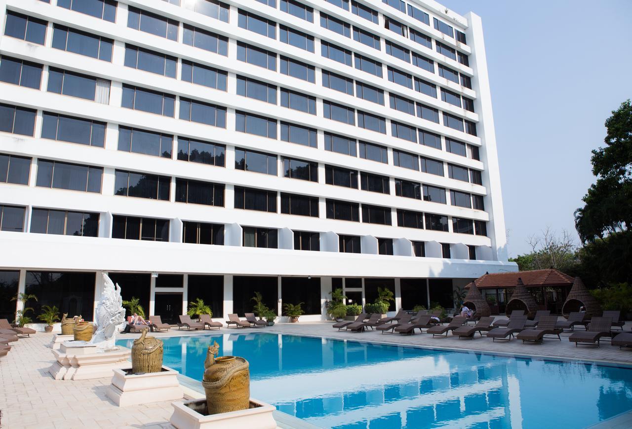 Hotel Chiangmai Plaza 4*