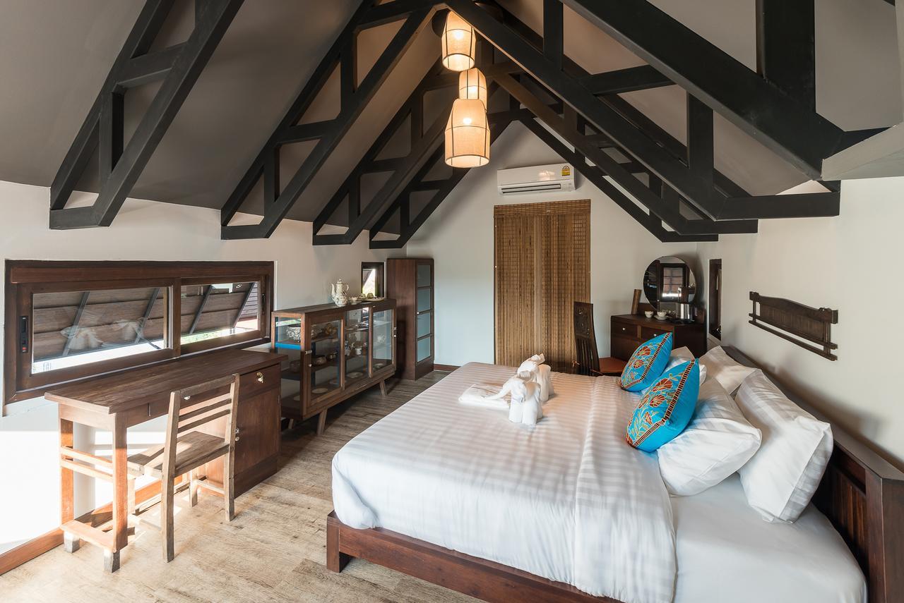 33 Poshtel (adults Only) Hotel