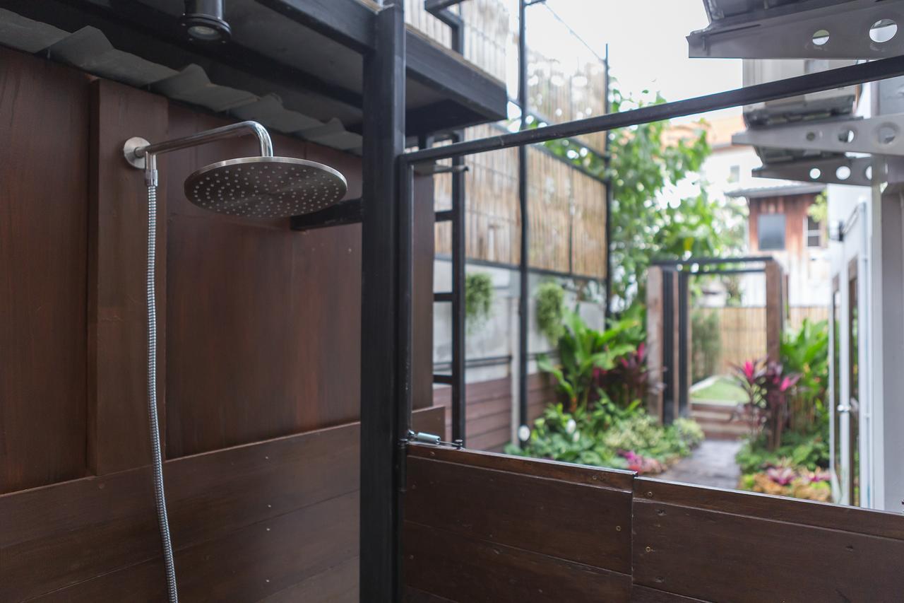 33 Poshtel (adults Only)
