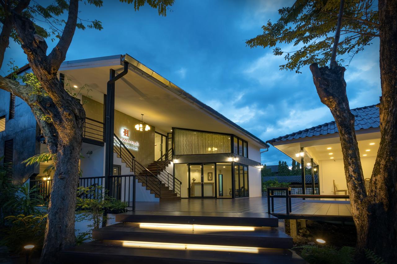 Hostel Chiangmai Midpoint Activity *
