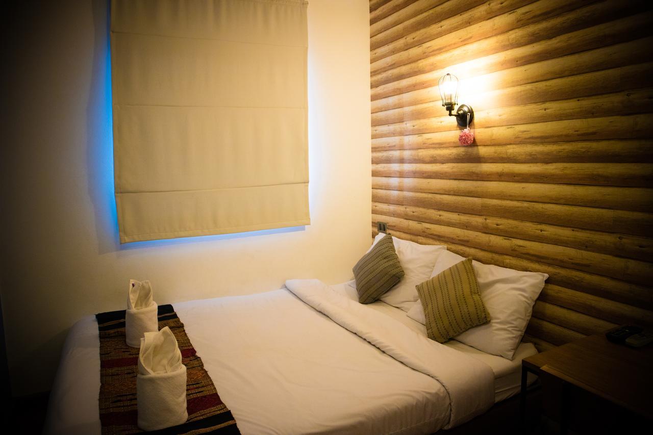 Tawan Bed Club Hostel Chiang Mai