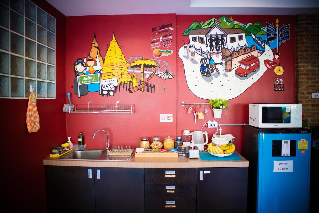 Tawan Bed Club Hostel Chiang Mai