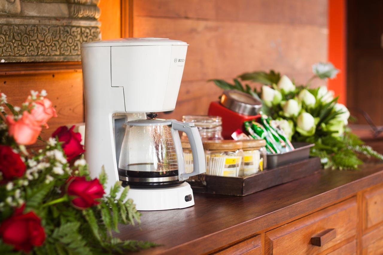 Joy's House & Tour Bed & Breakfast 2*
