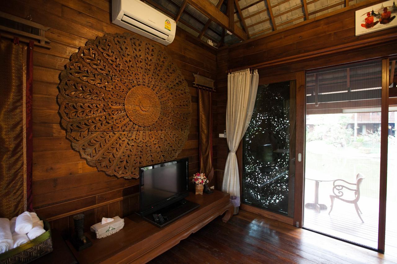 Resort Baansuwanburi 3*