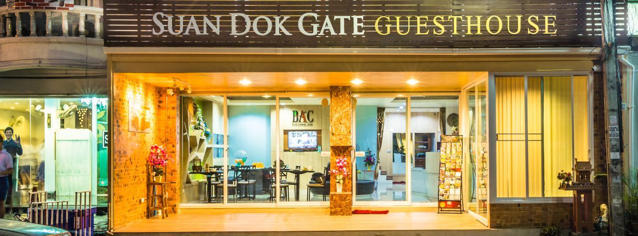 Guest house Suan Dok Gate 3*