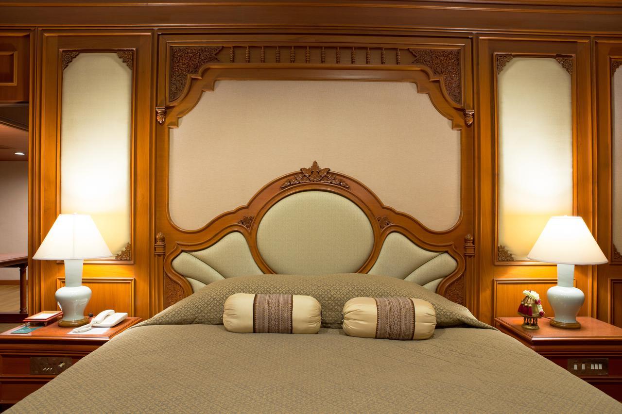 Hotel Chiangmai Plaza