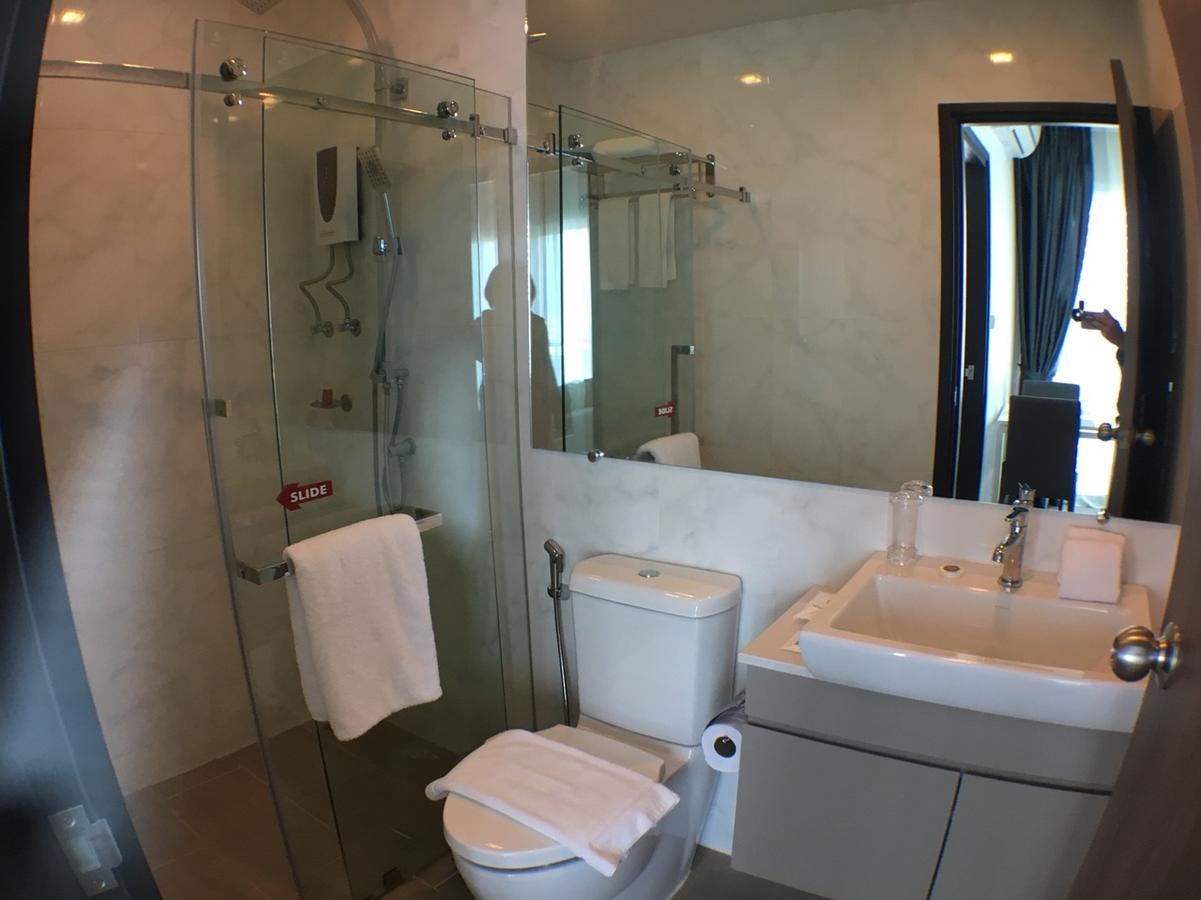 Ariva Prio 4*