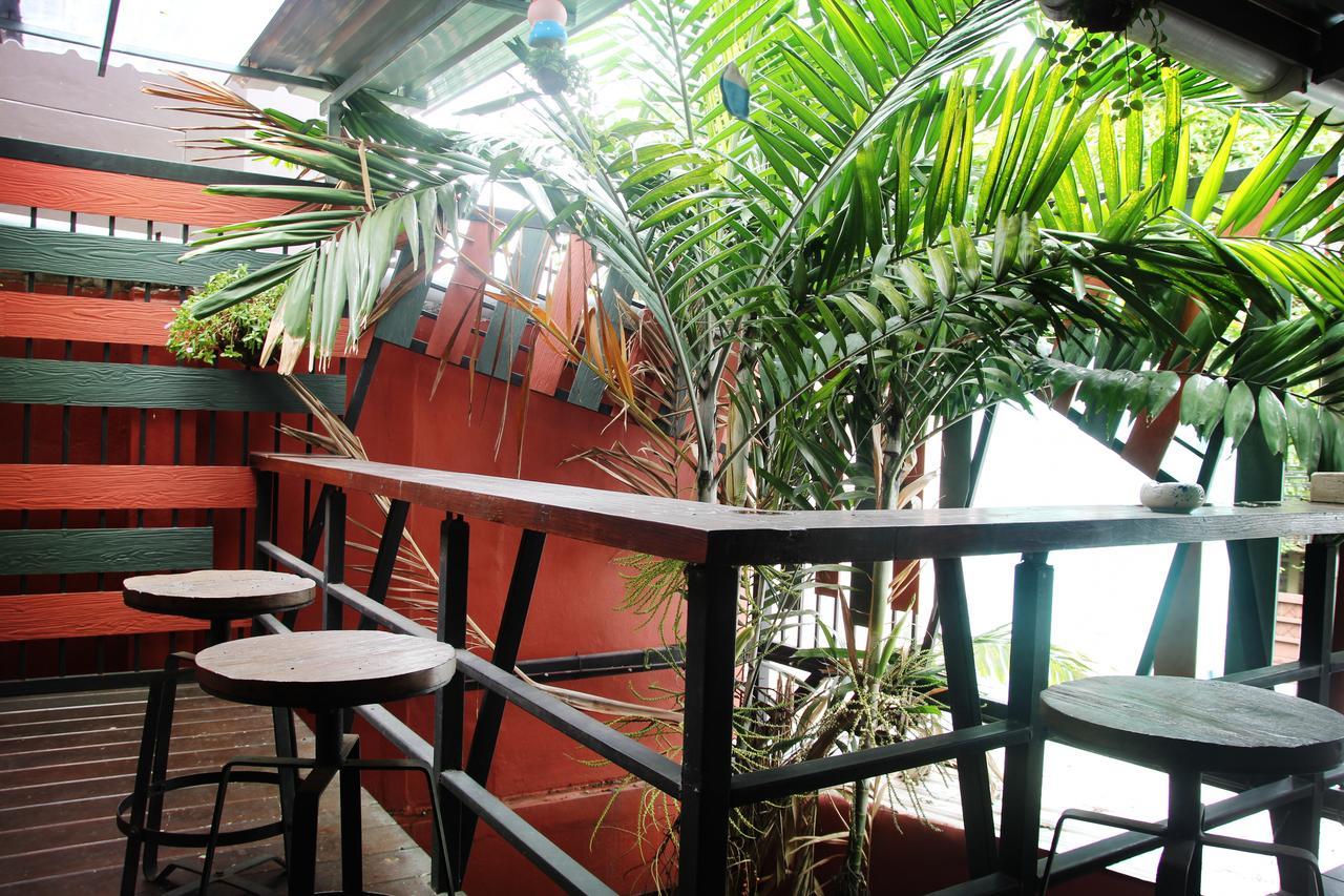 Rada Arak 79/4 Hostel
