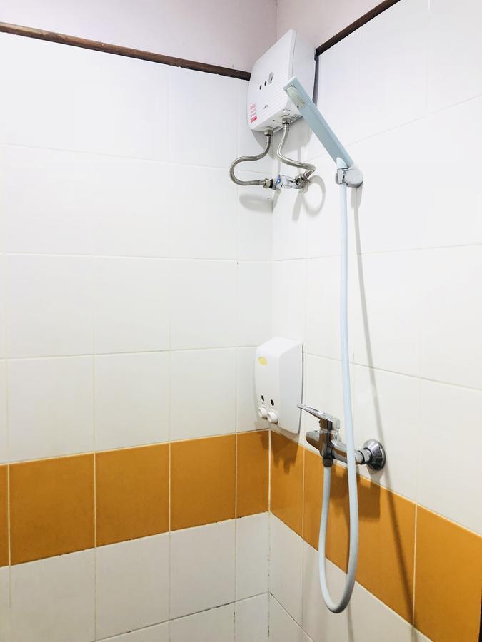 Rada Arak 79/4 Hostel