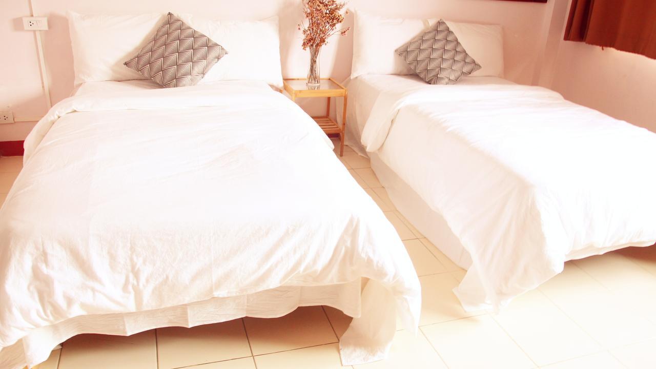 Hostel Rada Arak 79/4