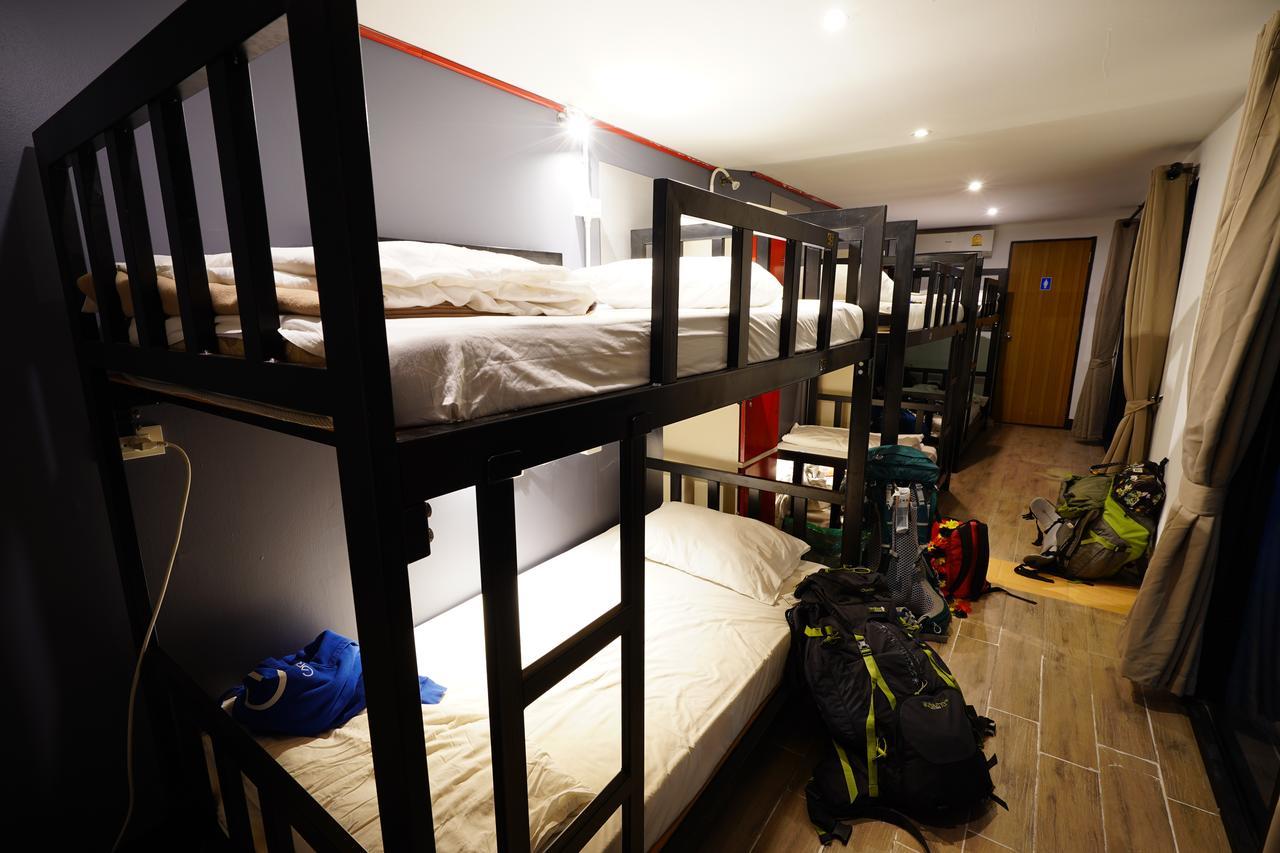 Hostel At Box *