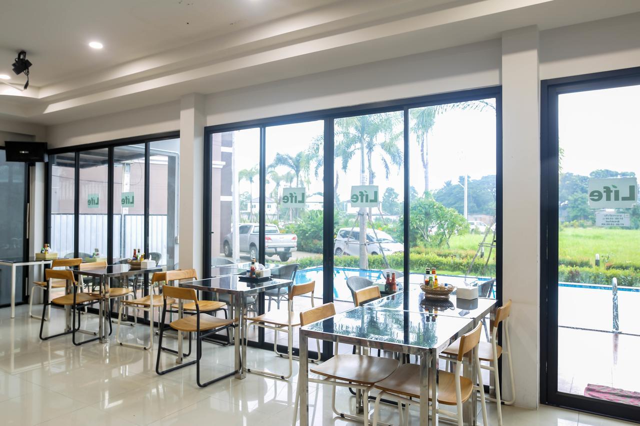 Life Grand Hotel