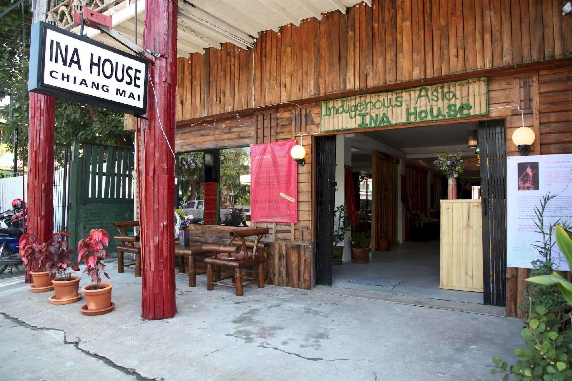 Hotel Ina House Chiang Mai
