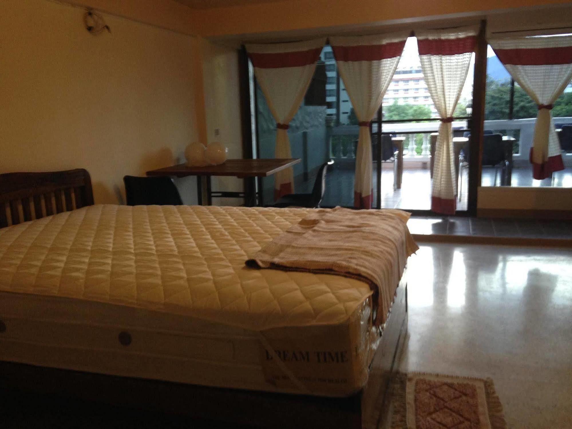 Ina House 2* Chiang Mai
