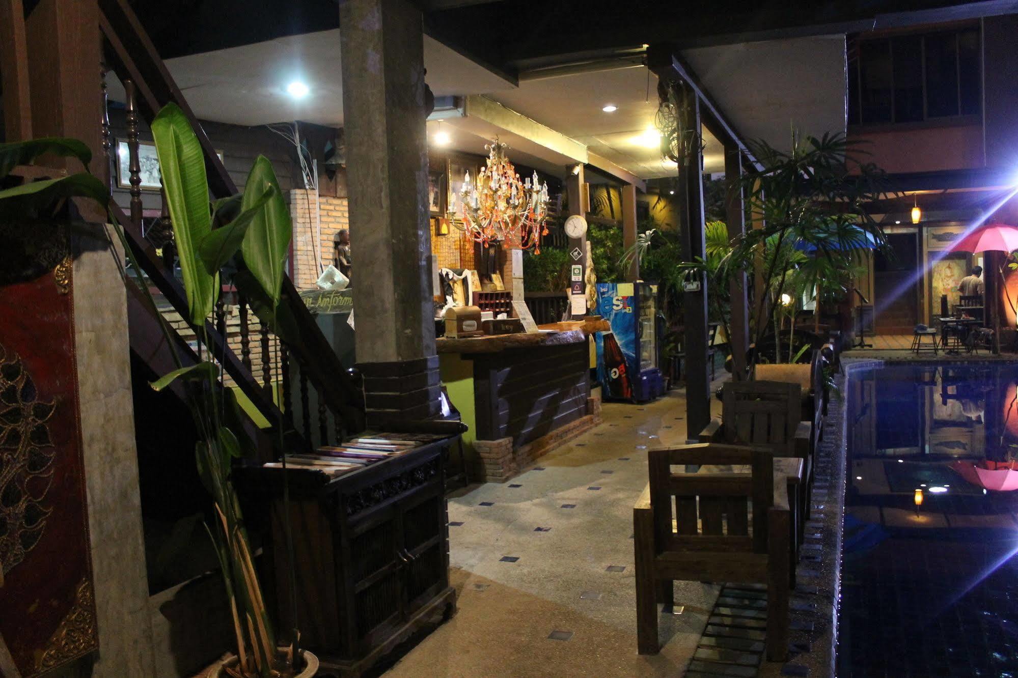 Lanna Boutique