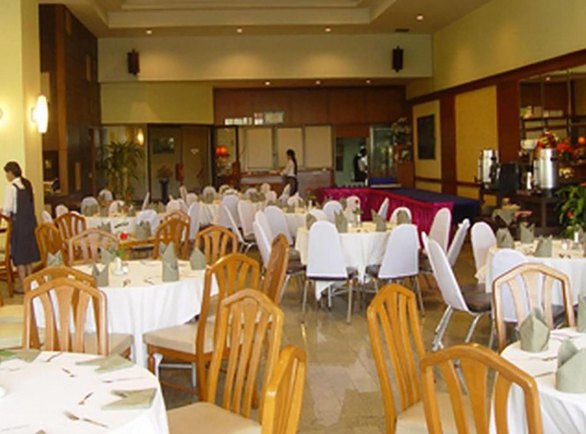 Hotel Royal Lanna Chiang Mai