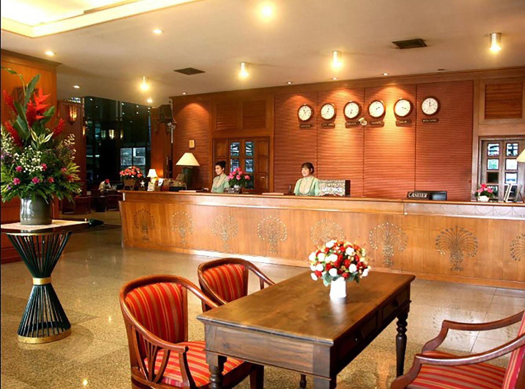 Royal Lanna Hotel