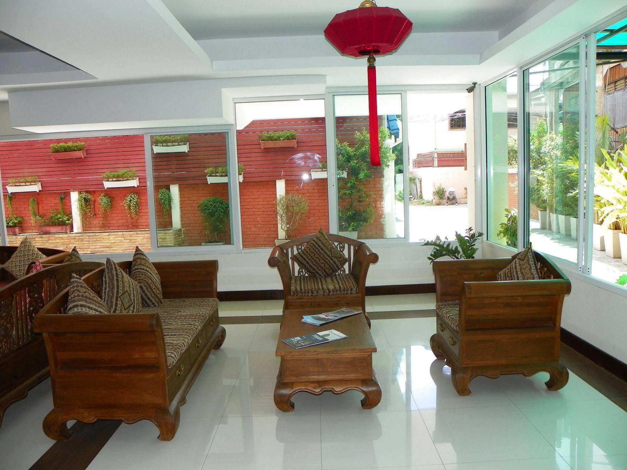 Baan Ngern Village 3*