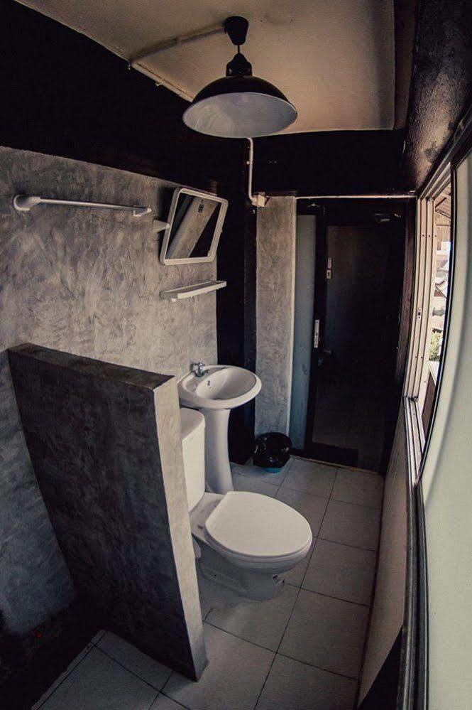 Yak Hotel