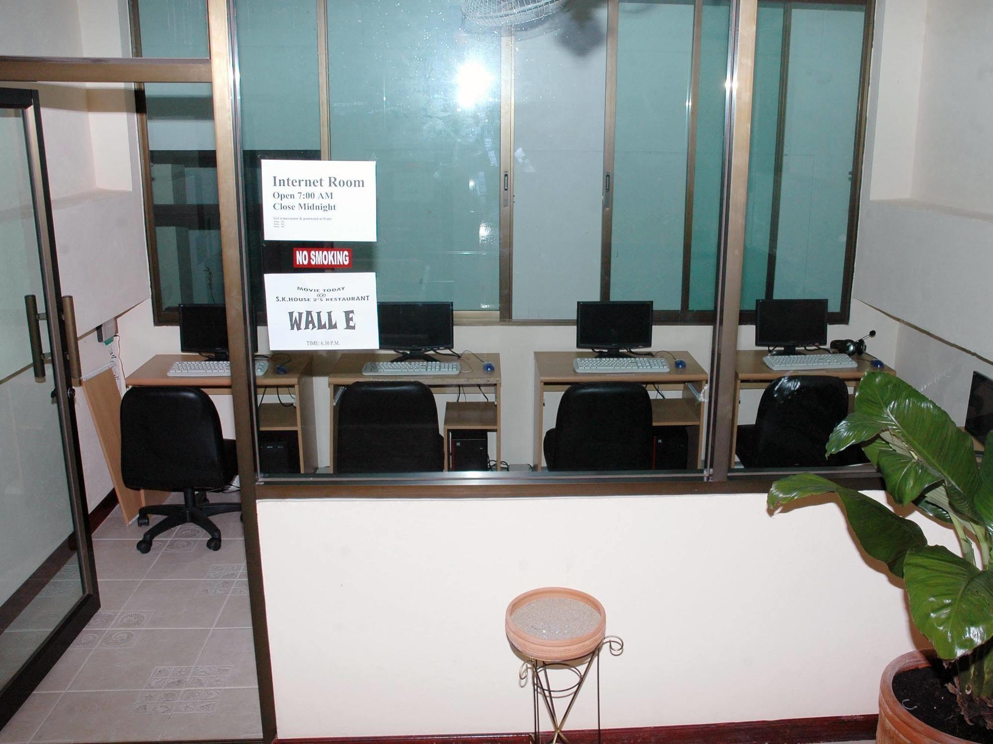 Hotel Sk House 2