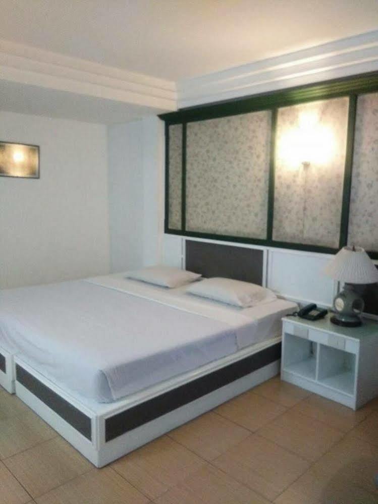Hotel Highway Chiang Mai