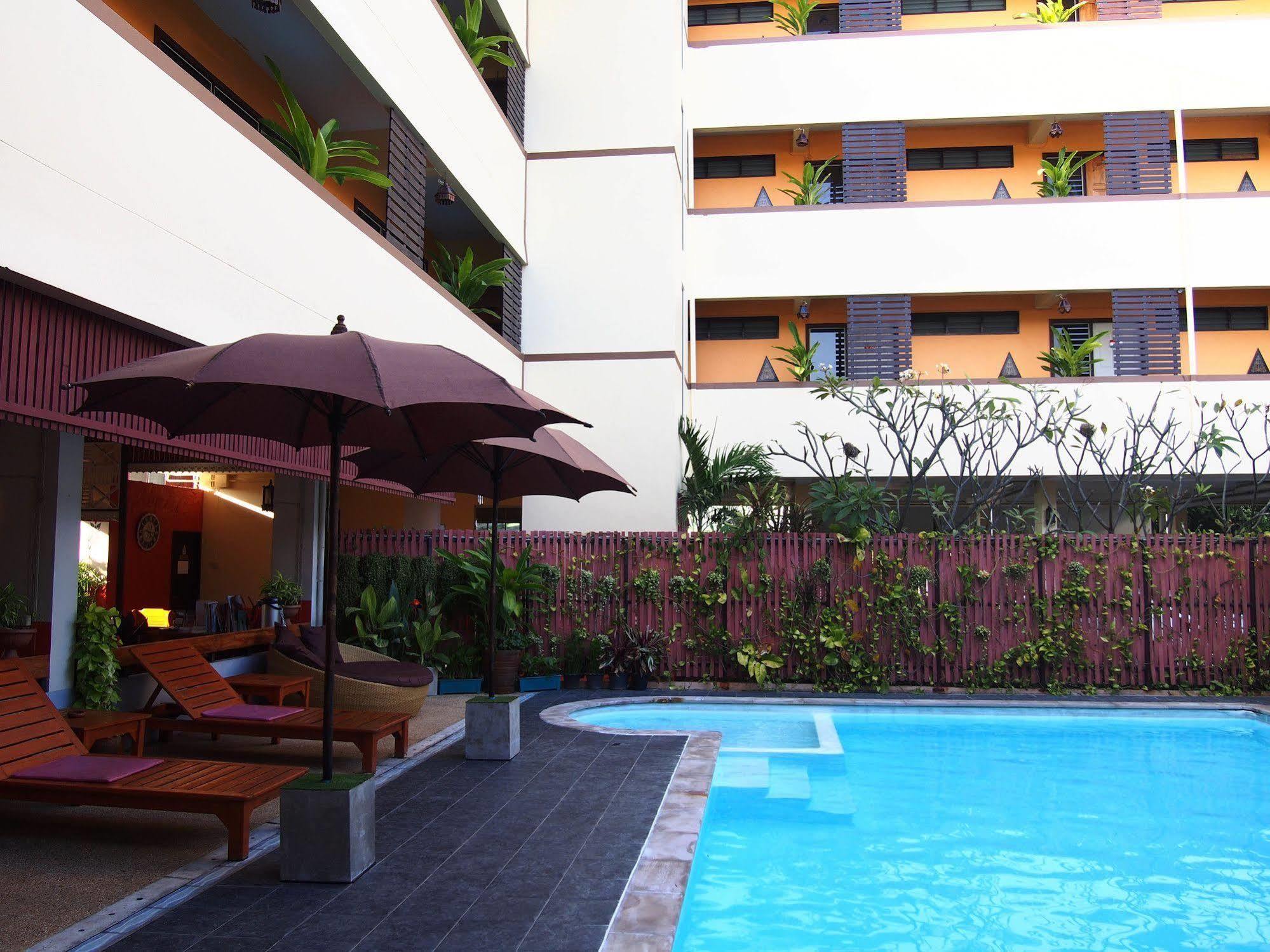 Phusiri Place Hotel Chiang Mai