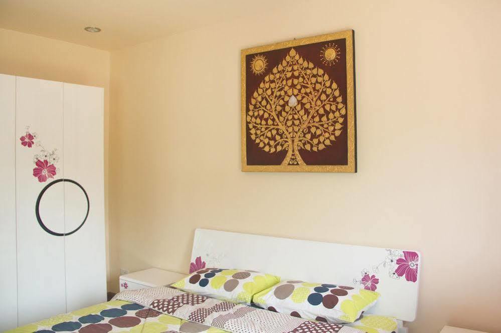 Donchai House Guest House& Cafe Penginapan Chiang Mai