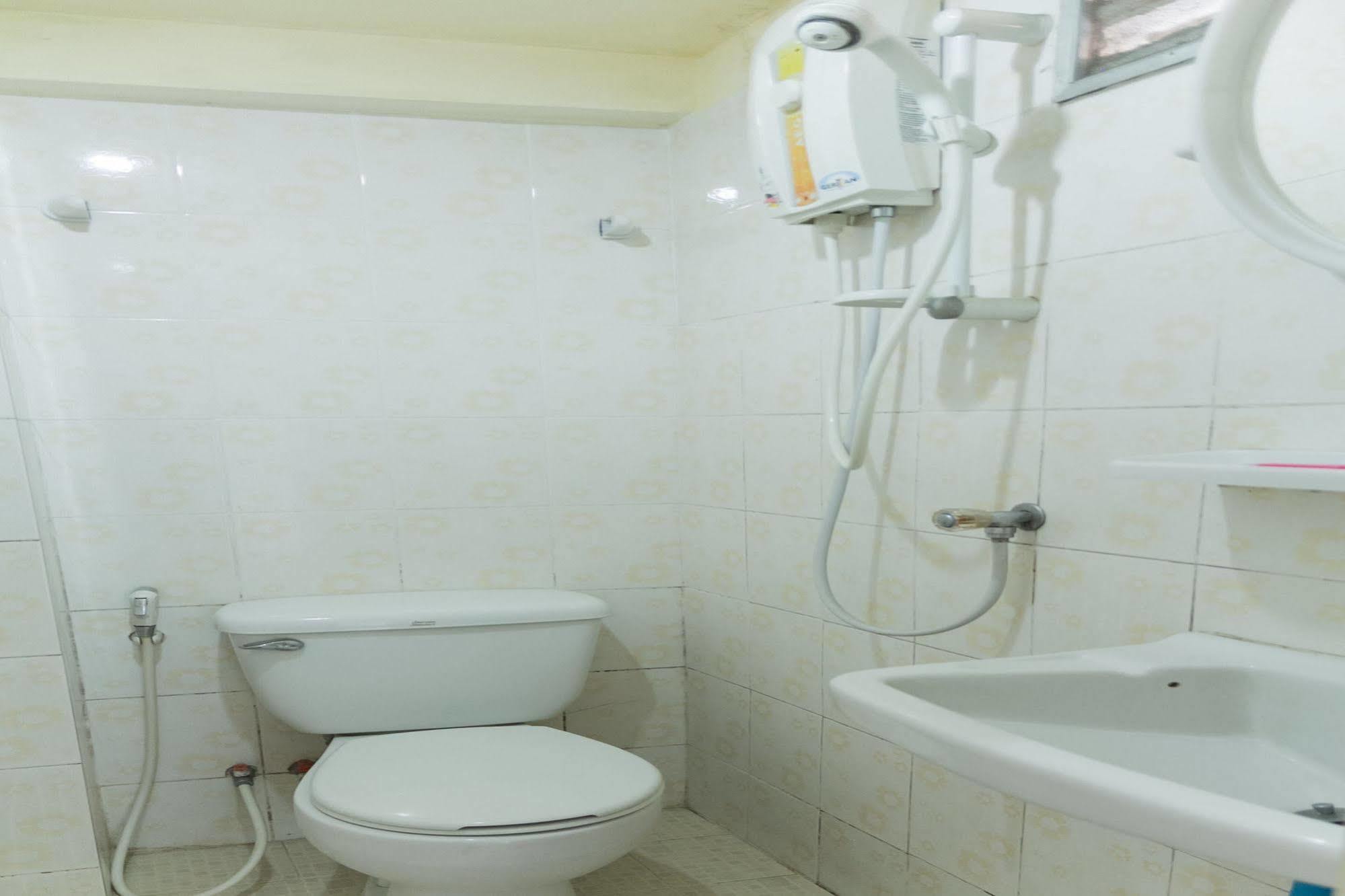 Jang Sripoom House Apartment