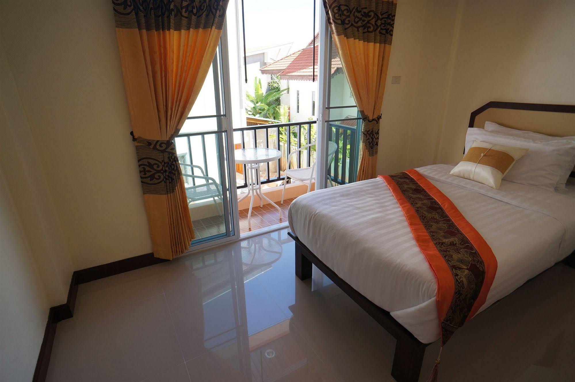 Manee Cool Mueang Chiang Mai