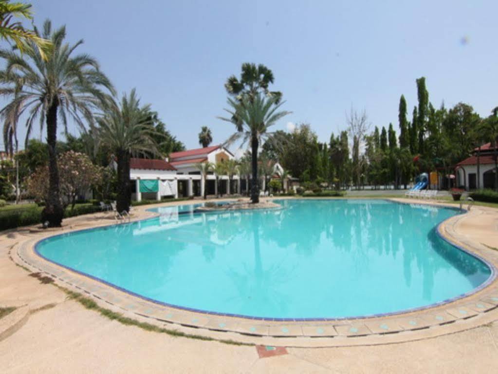 Hotel Palm Springs 3*