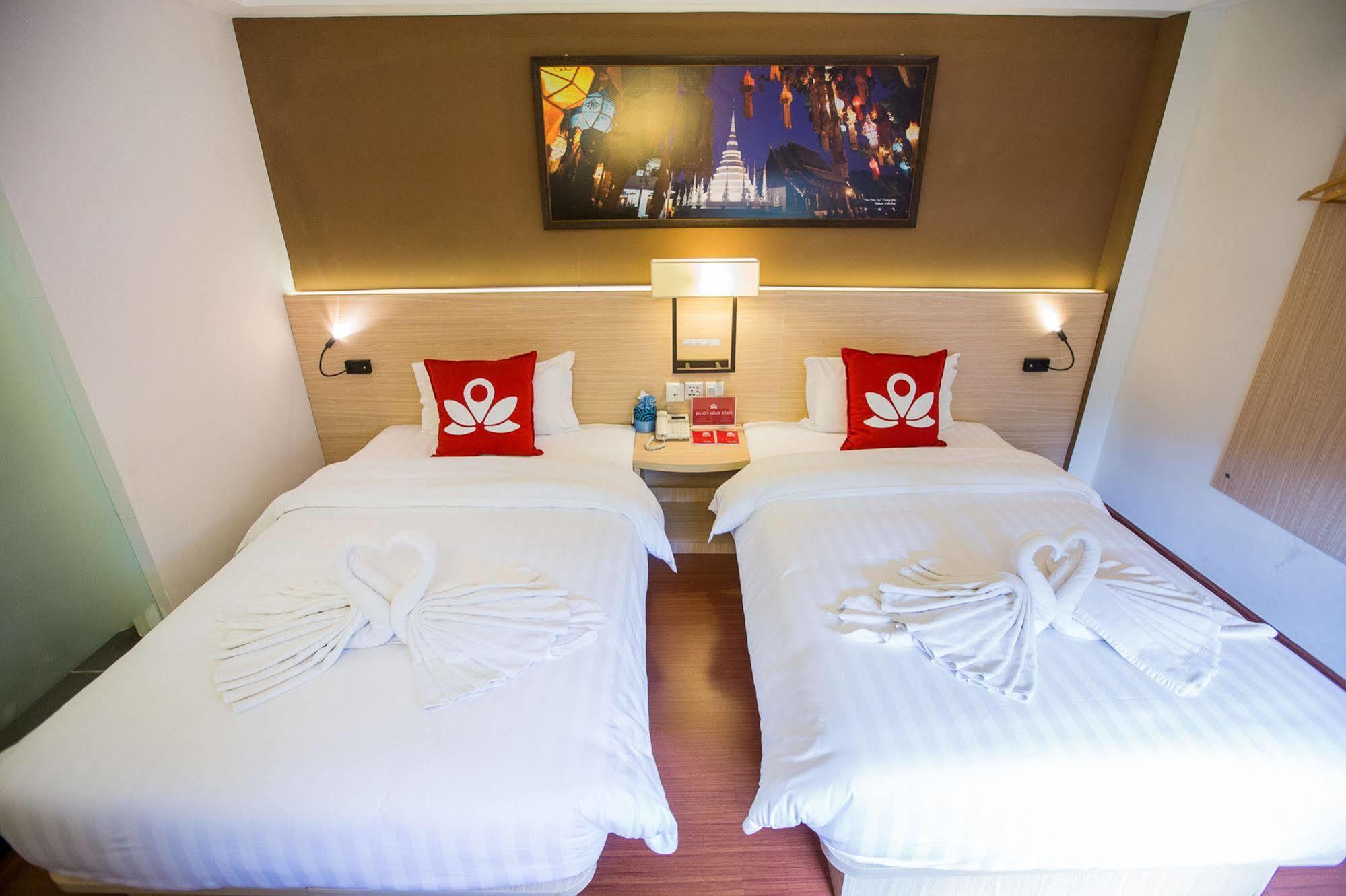 Hotel Chiang Roi 7 Days 3*