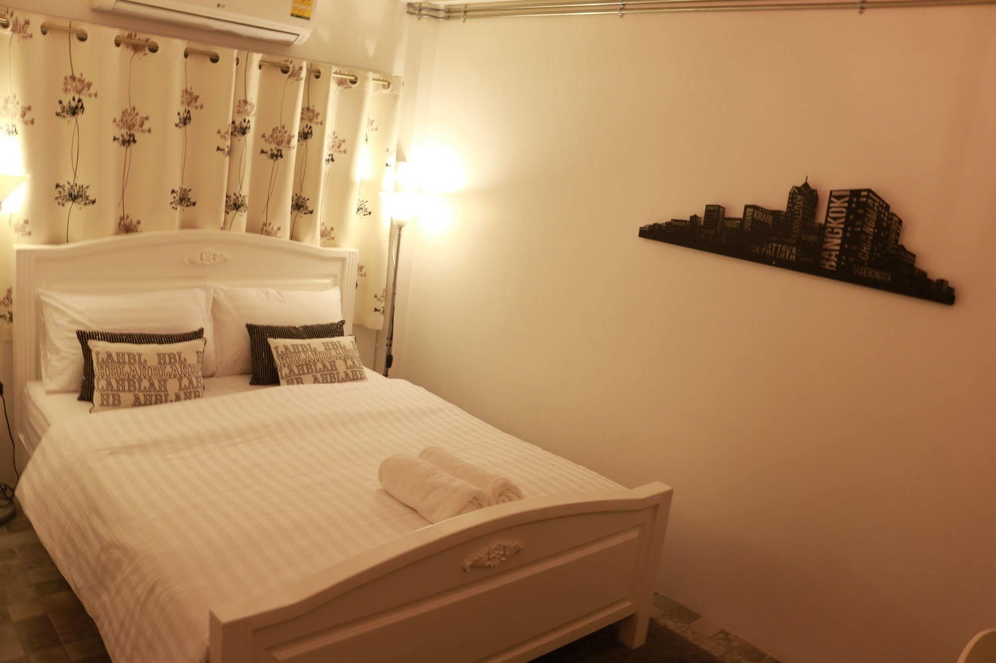 Finlay House Hostel Chiang Mai