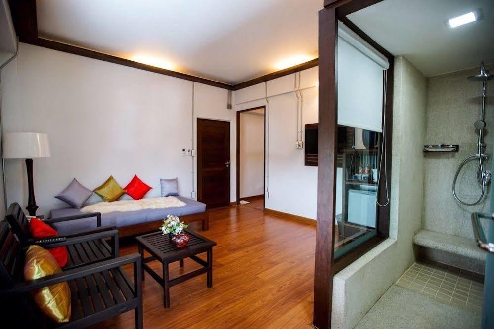 Hotel Night Bazaar 3*