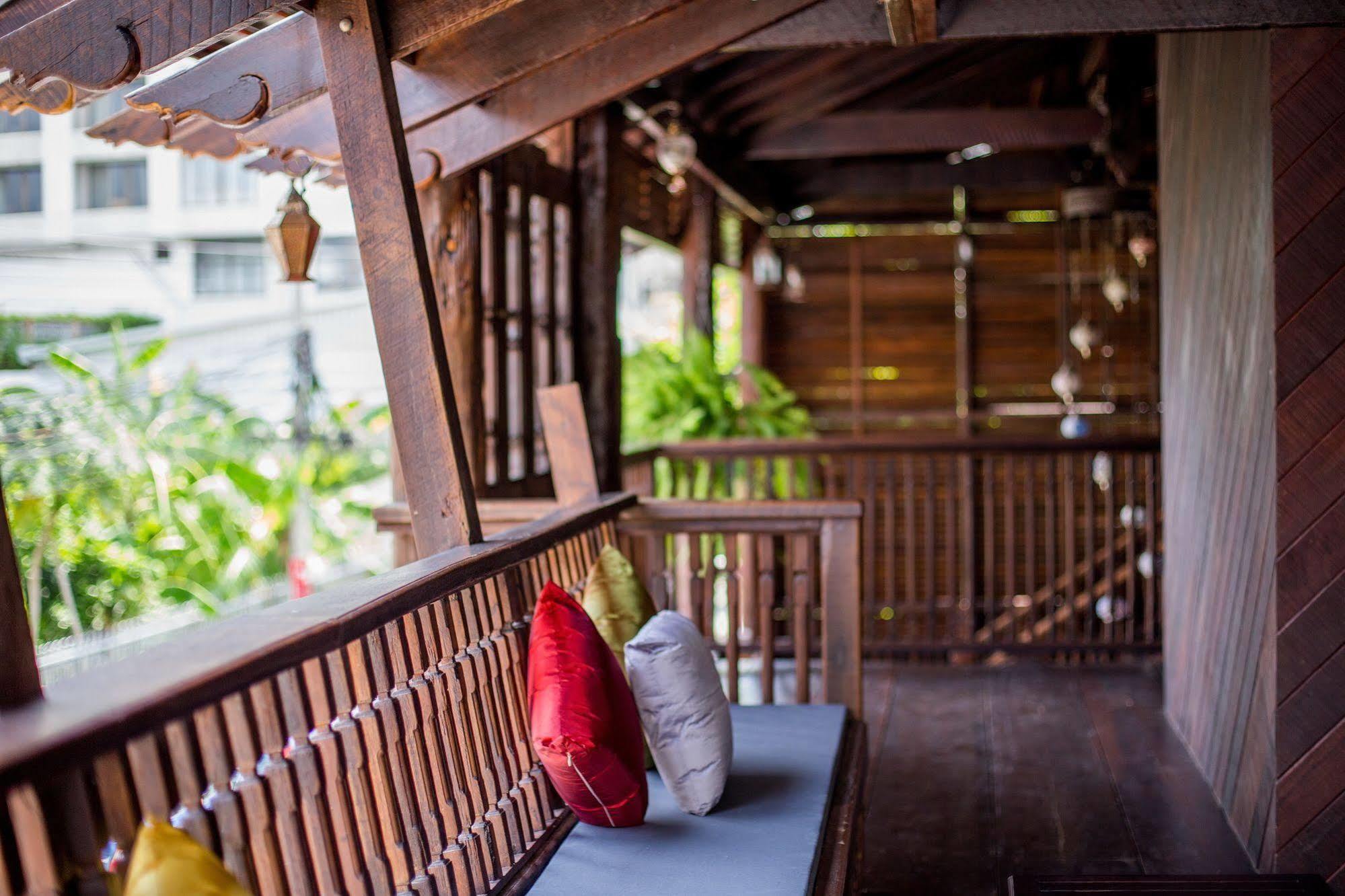 Hotel Night Bazaar 3*