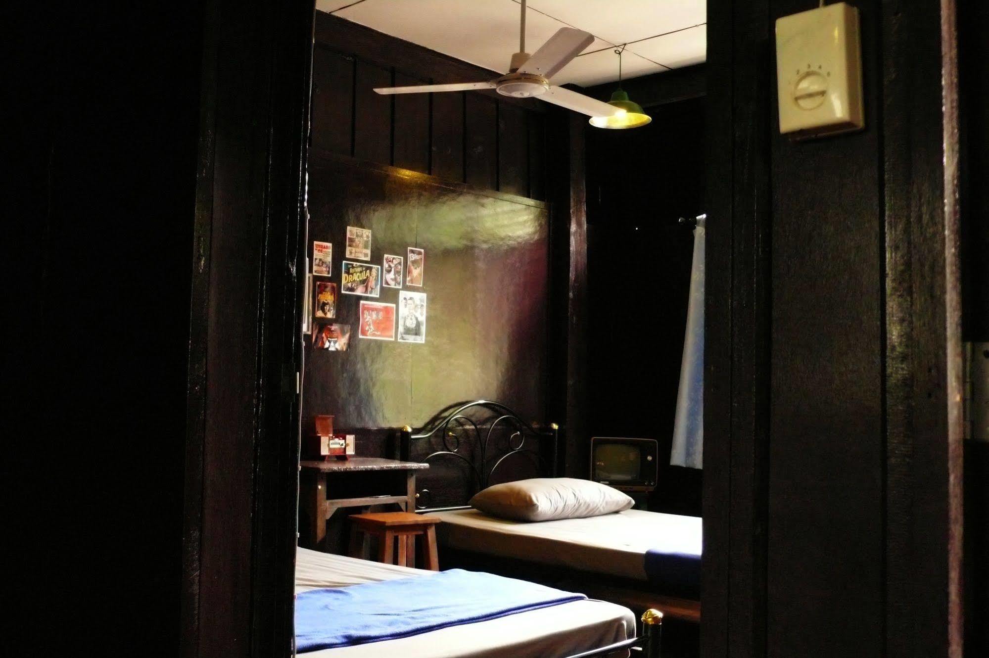 Hotel Wood'n Nail
