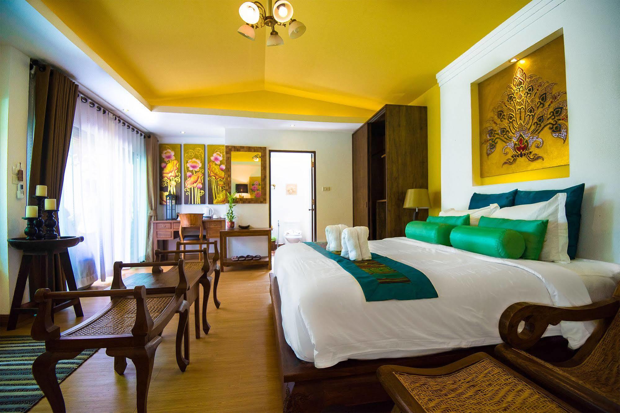 Tempat peranginan E-outfitting Boutique