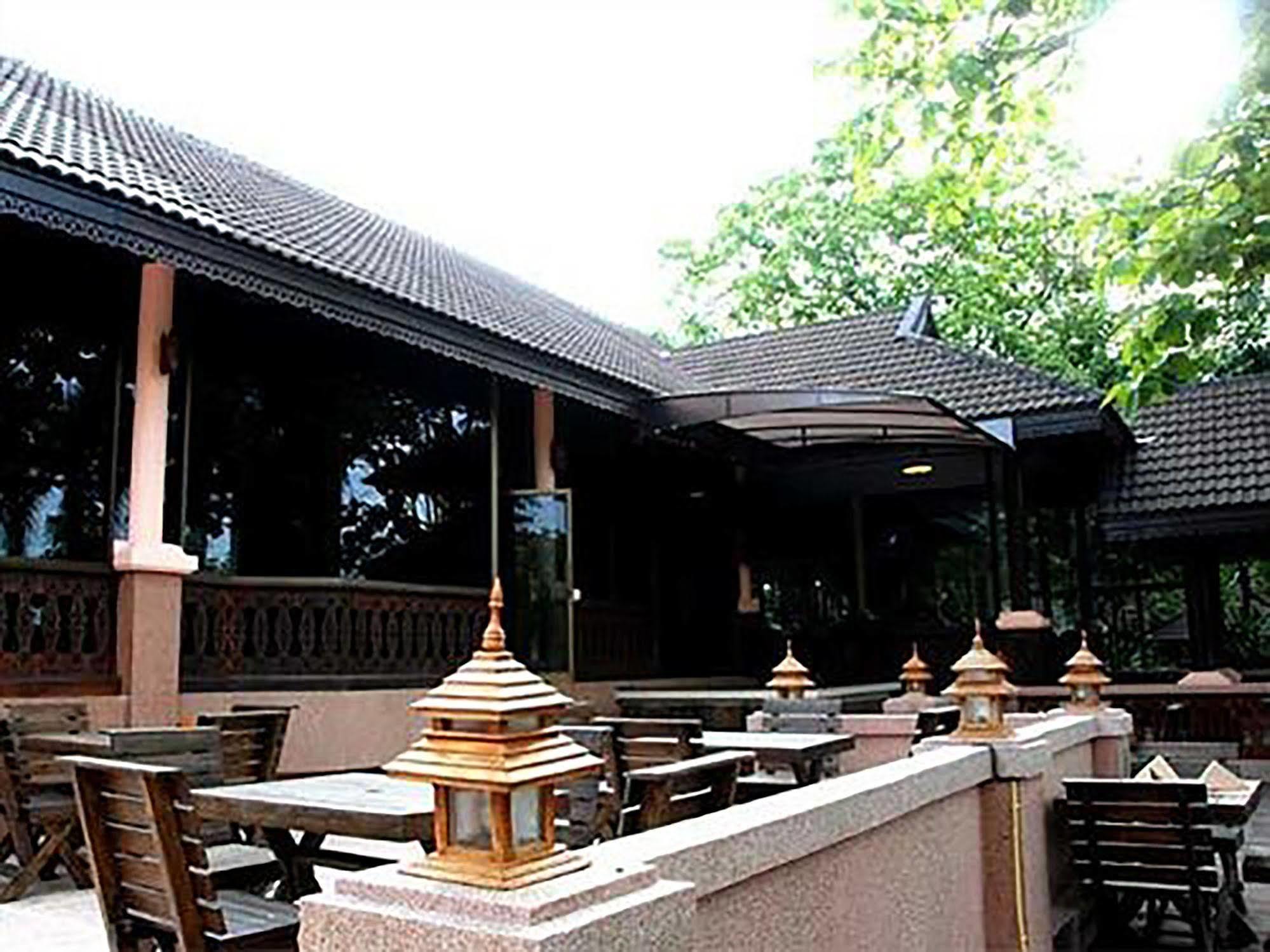 Suansawan 4*